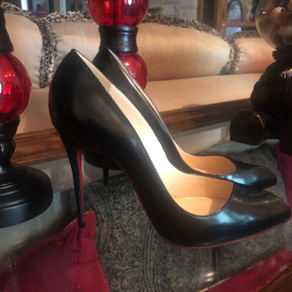 EUC Christian Louboutin Pumps Heels - Picture 3 of 7